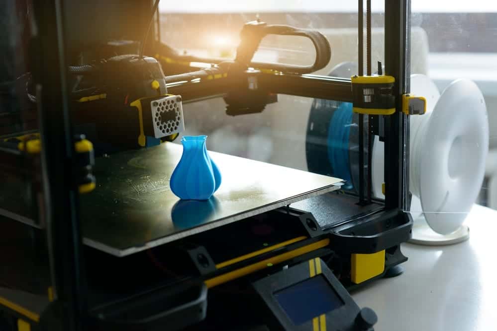 impresora 3d moderna y filamento - impresión 3D